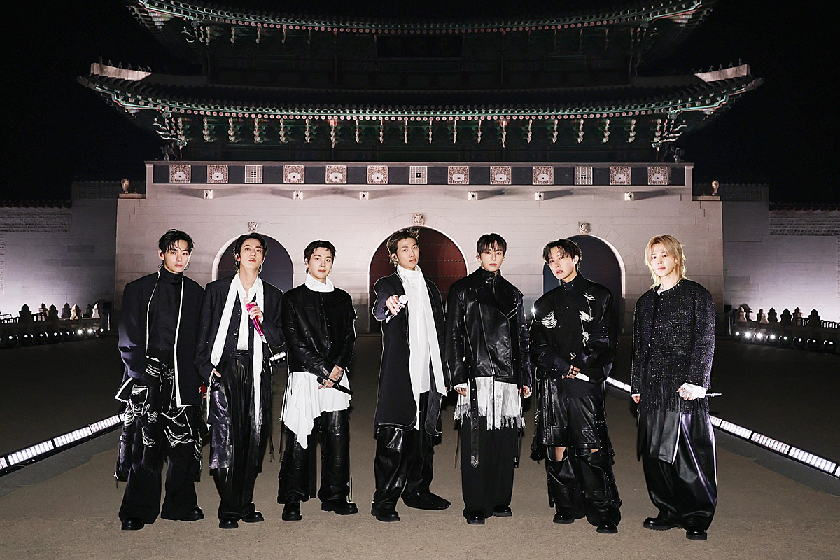 Kpop - cỗ máy không đứng yên