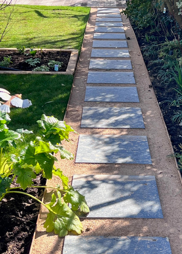 5 tricks to make your garden paths look better designed