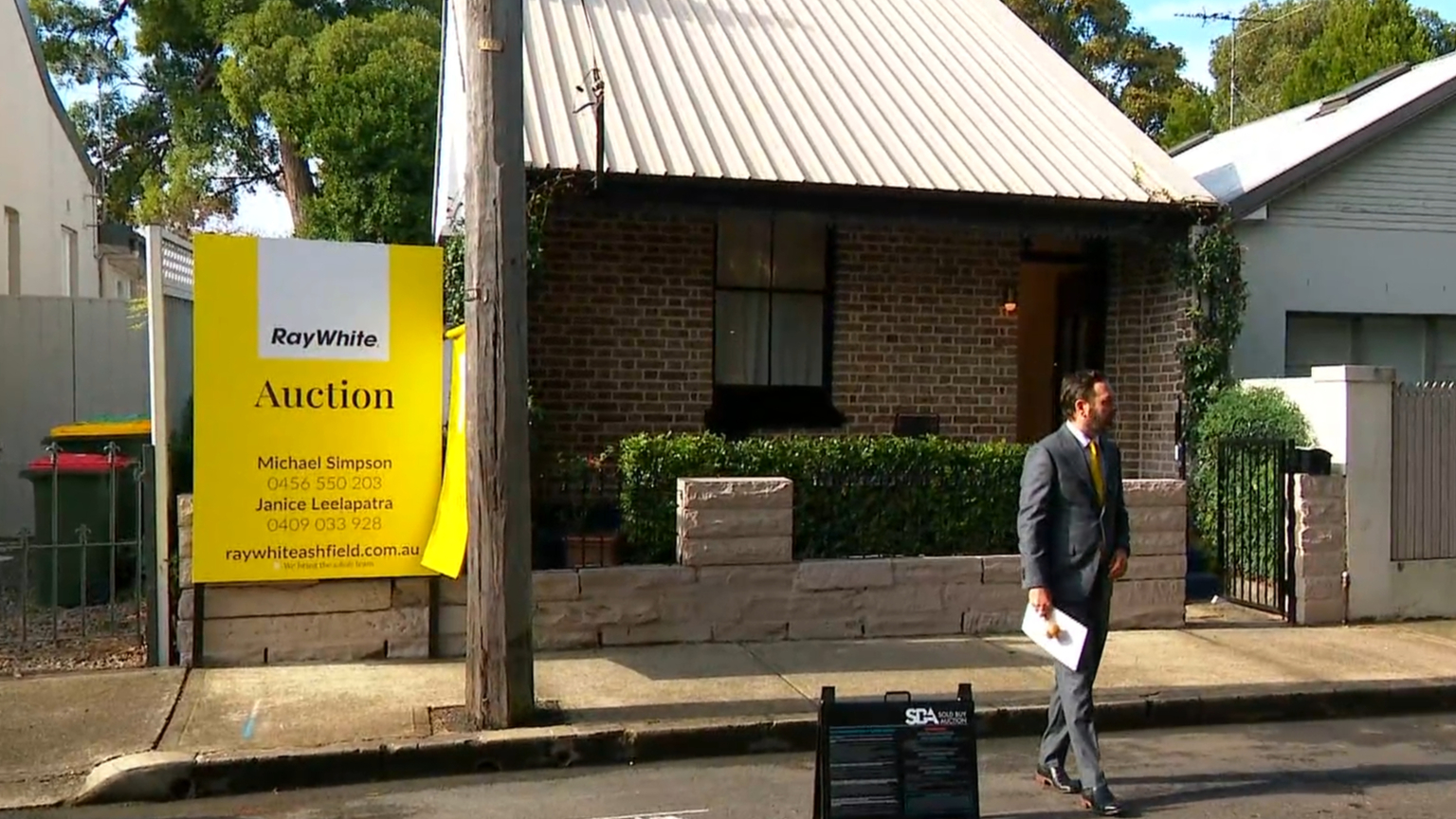 Negative gearing change put to test in Saturday auctions