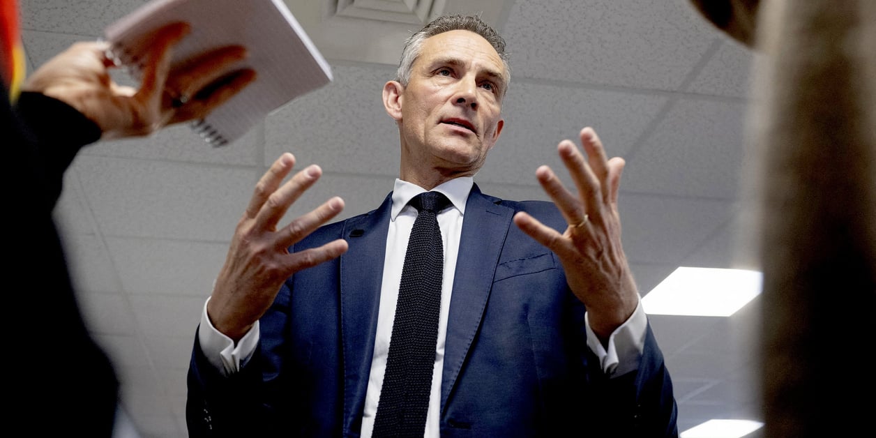 FRANCE-DIPLOMACY-POLITICS-EMERGENCY RESPONSE© Philippe Lalliot lors d'un entretien dans la salle de crise du CDCS, au ministère français de l'Europe et des Affaires étrangères, quai d'Orsay à Paris, le 11 mars 2026.