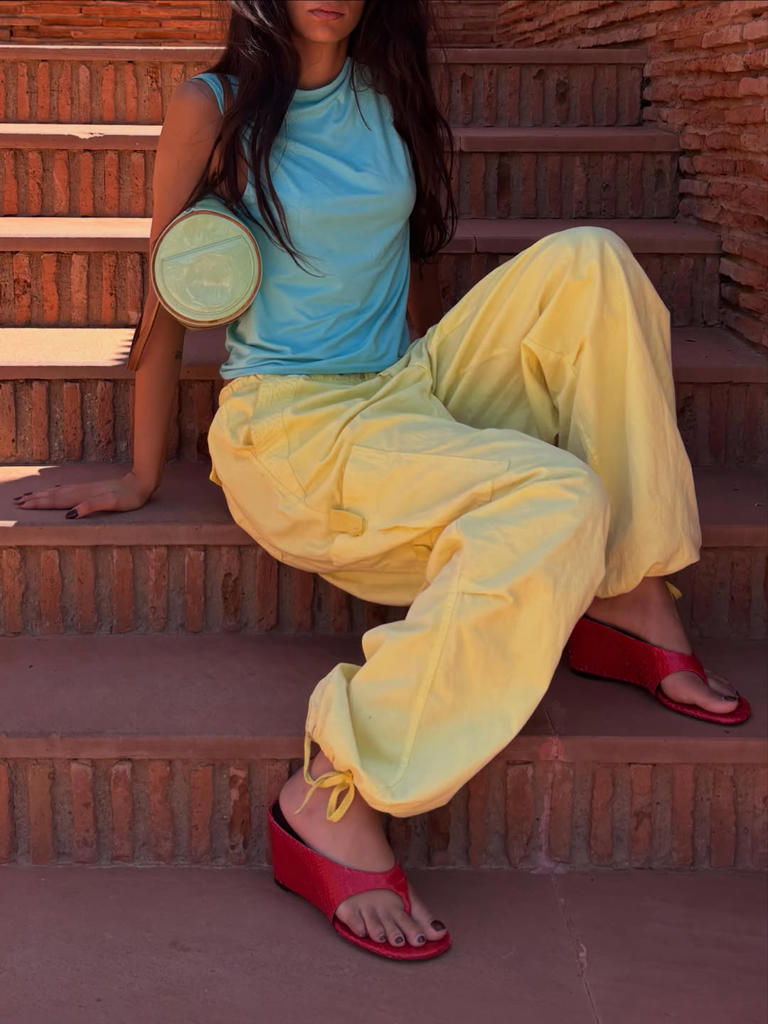 I'm so sorry, but wearing these 6 things could be dating your summer ...