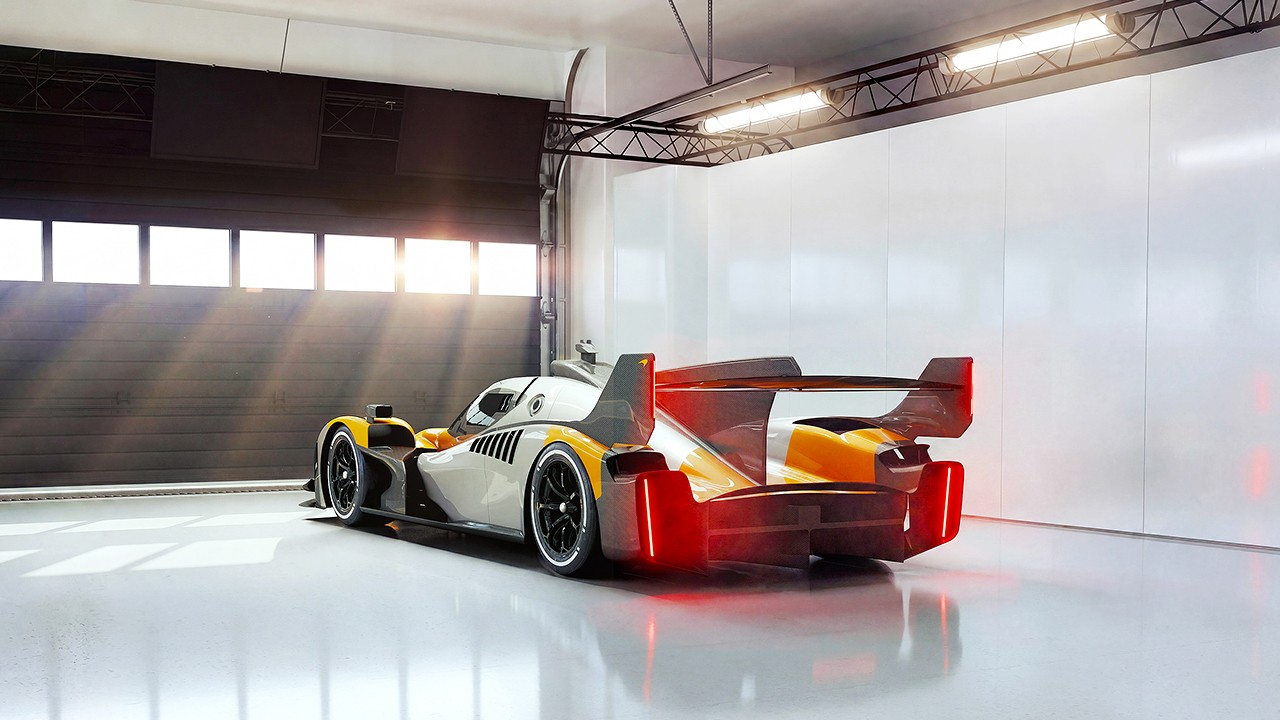 707 HP, carbon monocoque, and 2027 debut: McLaren unveils its endurance ...