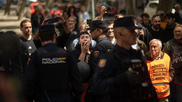 La organización vecinal resiste a la especulación de la Iglesia ...
