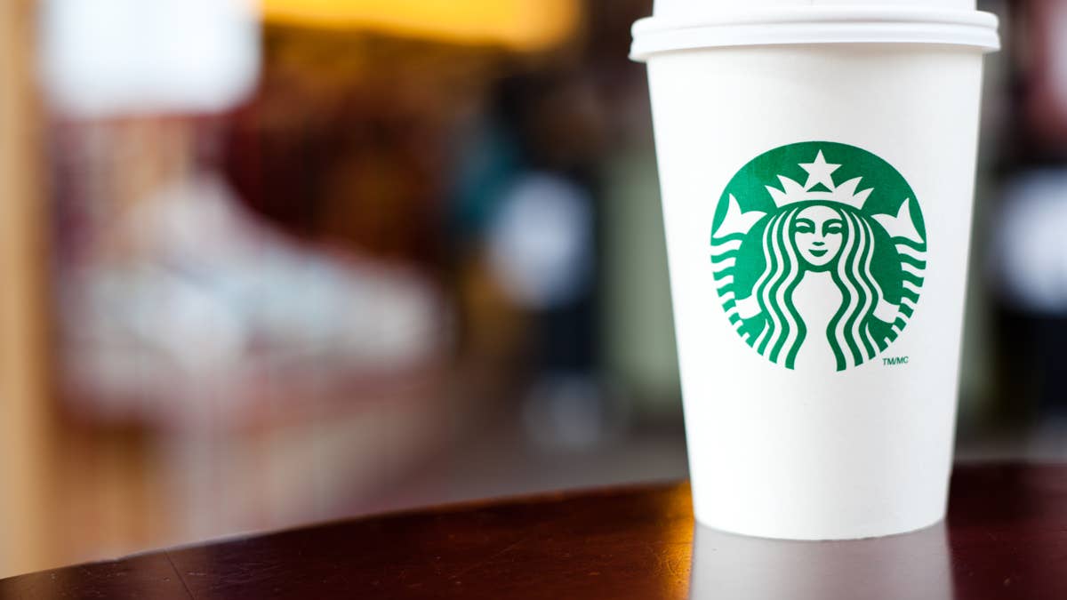 Find out Starbucks' Memorial Day hours: Open for your caffeine fix!