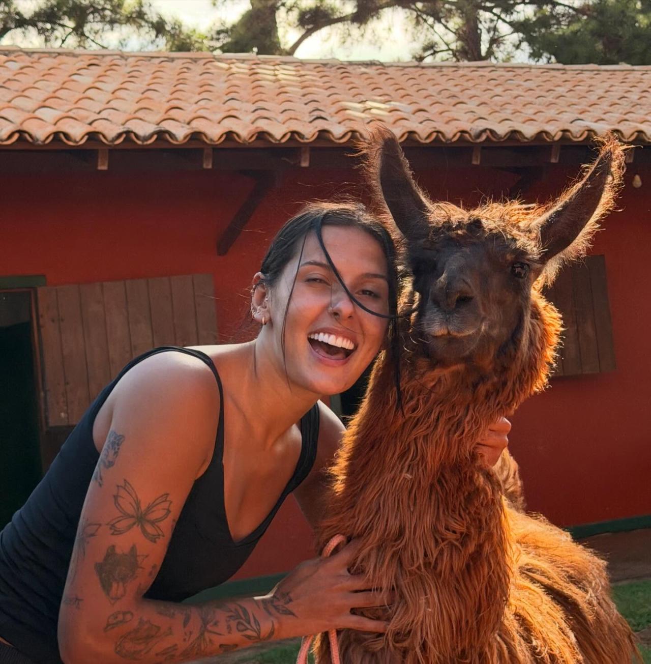 Mansão de Ana Castela: Veja fotos do haras milionário da cantora