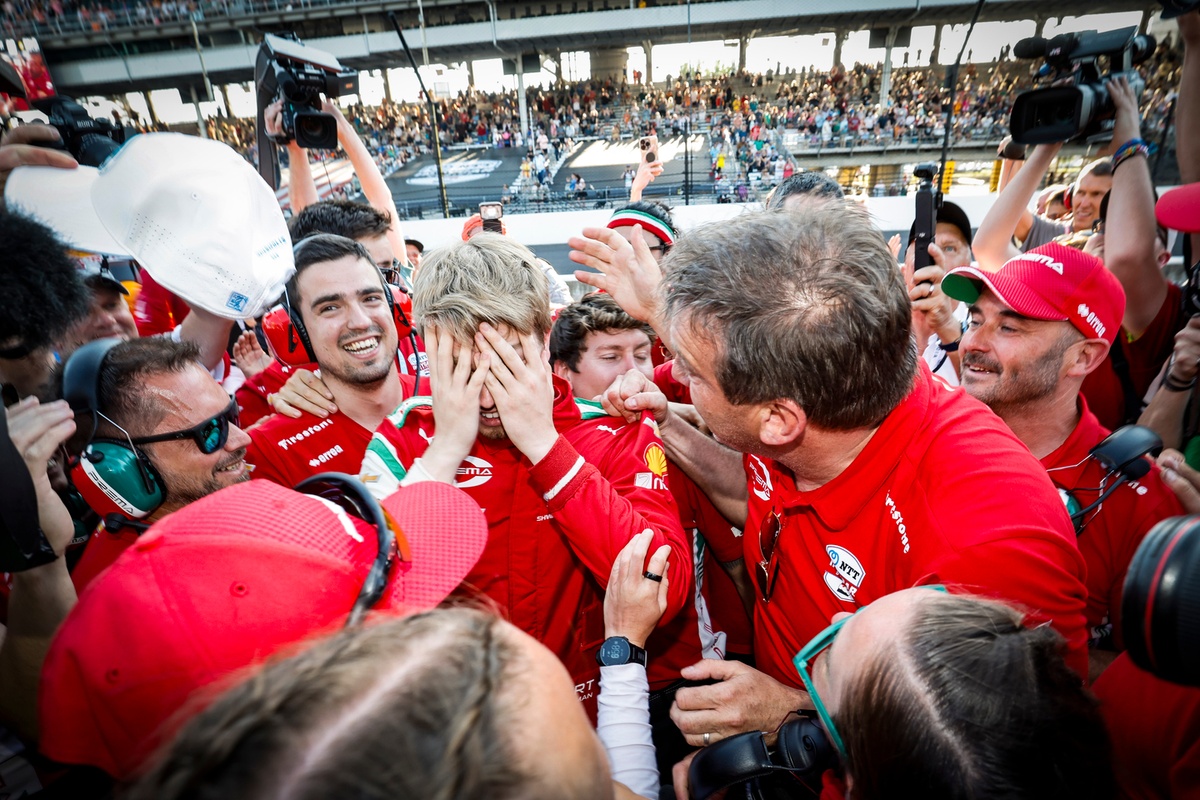 ¿Qué le pasó al sorprendente poleman de la Indy 500 de 2025?