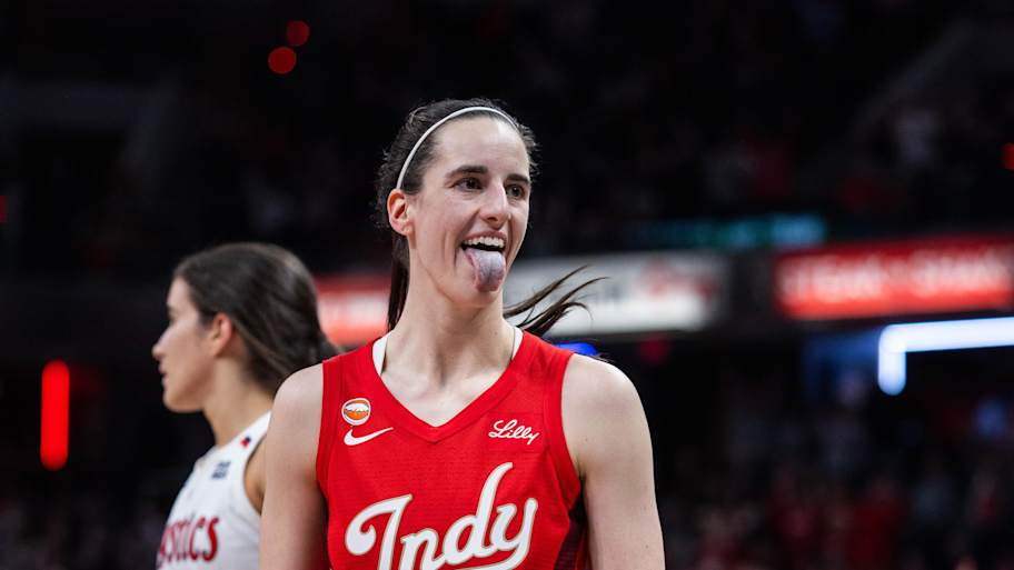 Caitlin Clark did what a superstar should amid shooting struggles—and ...