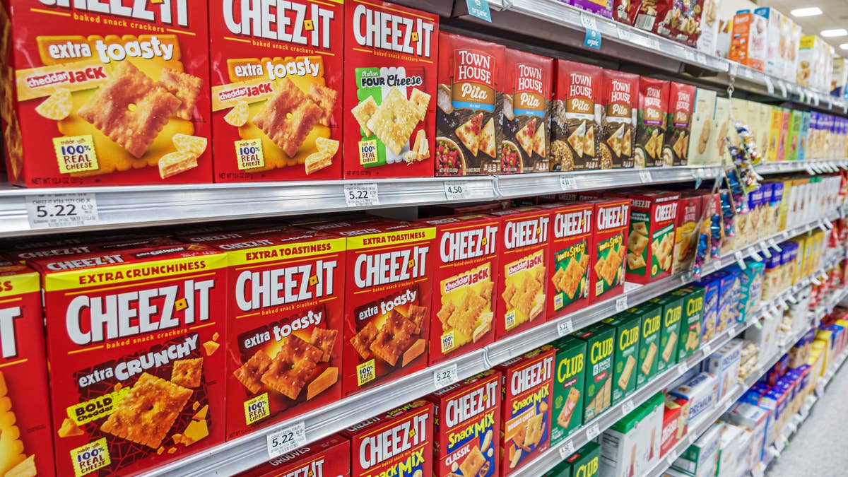 Cheez-It teams up with Coors Light to drop unexpected collab that has ...