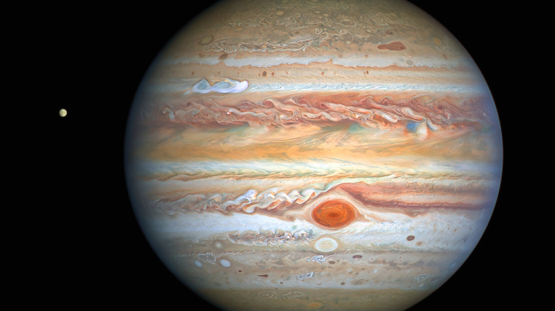 Jupiter's atmosphere is full of weird objects called mushballs - what are they?