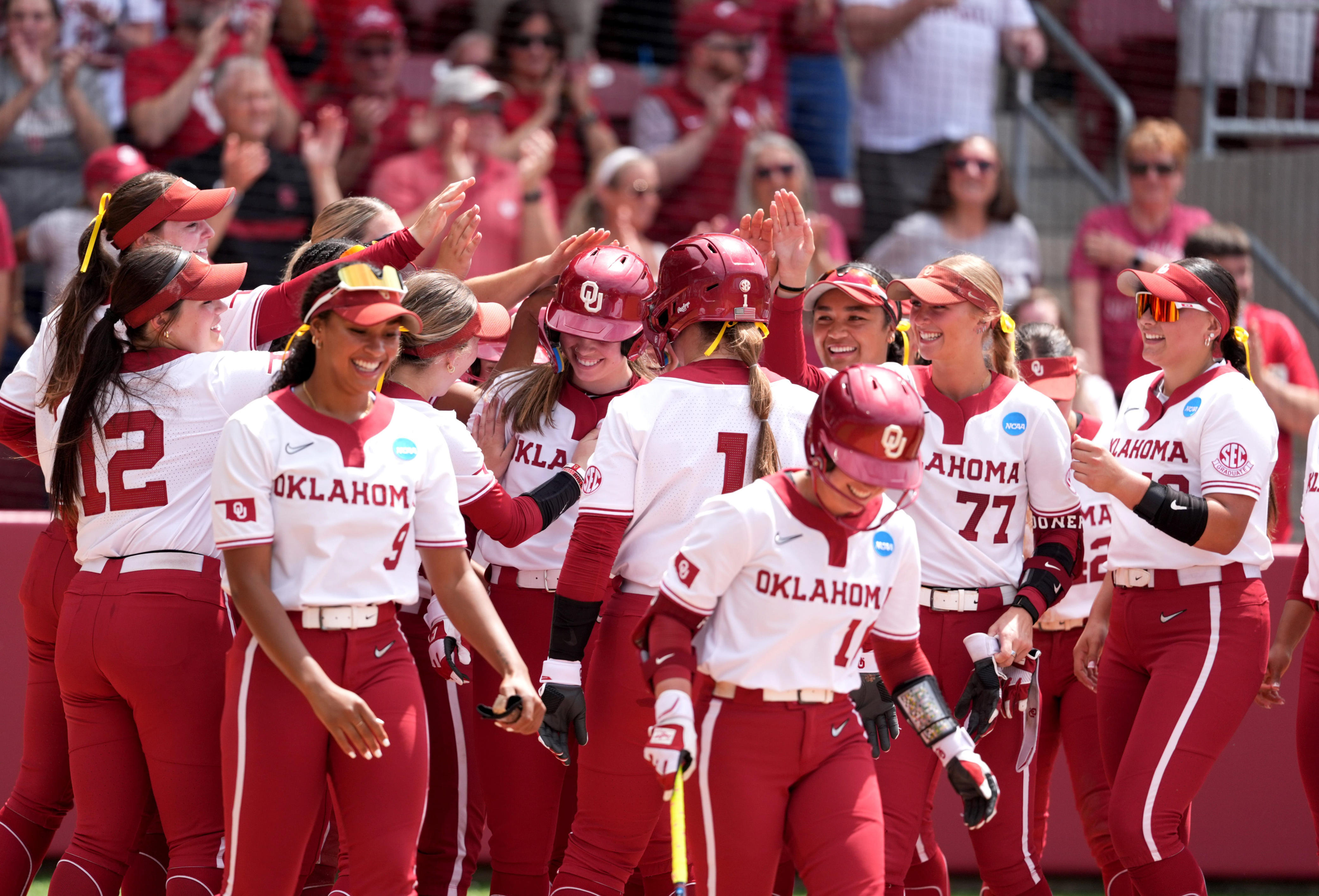 Oklahoma run-rules Kansas to get one win from super regionals