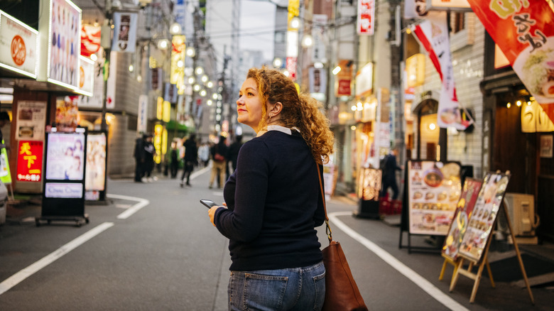 5 of the top currency conversion apps for traveling
