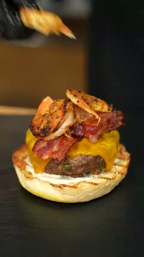 The best jalapeno popper bacon burger #shorts