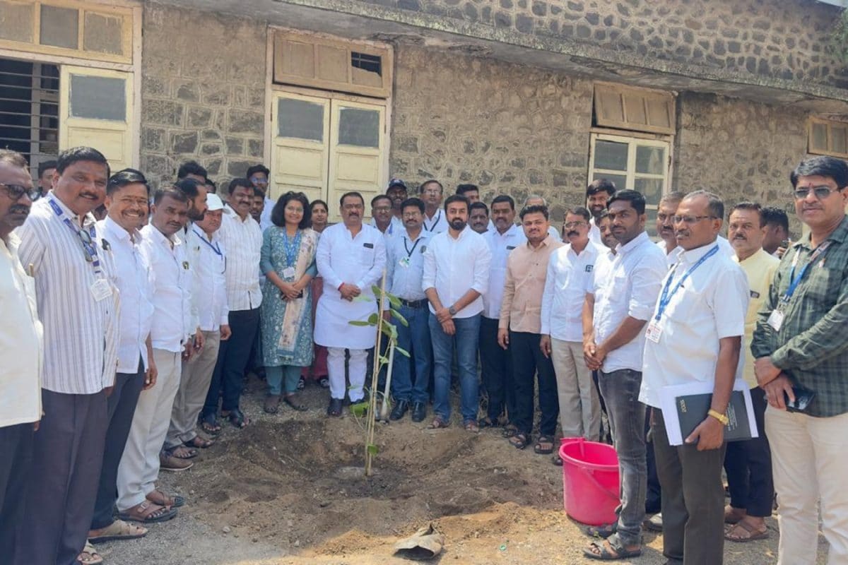 Peepal person: How Maharashtra MLA Suhas Babar's unique green mission ...