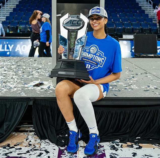 NBA superstar Cooper Flagg goes public with college basketball player ...