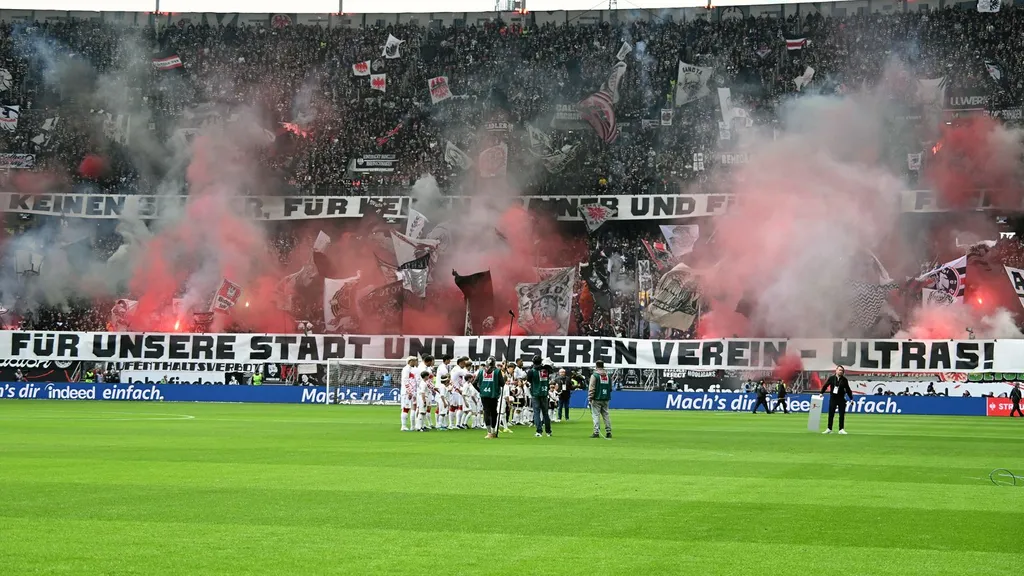 Zwei Fans verletzt: Eintracht rügt 