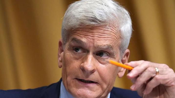 Polls suggest Bill Cassidy is trailing in the race