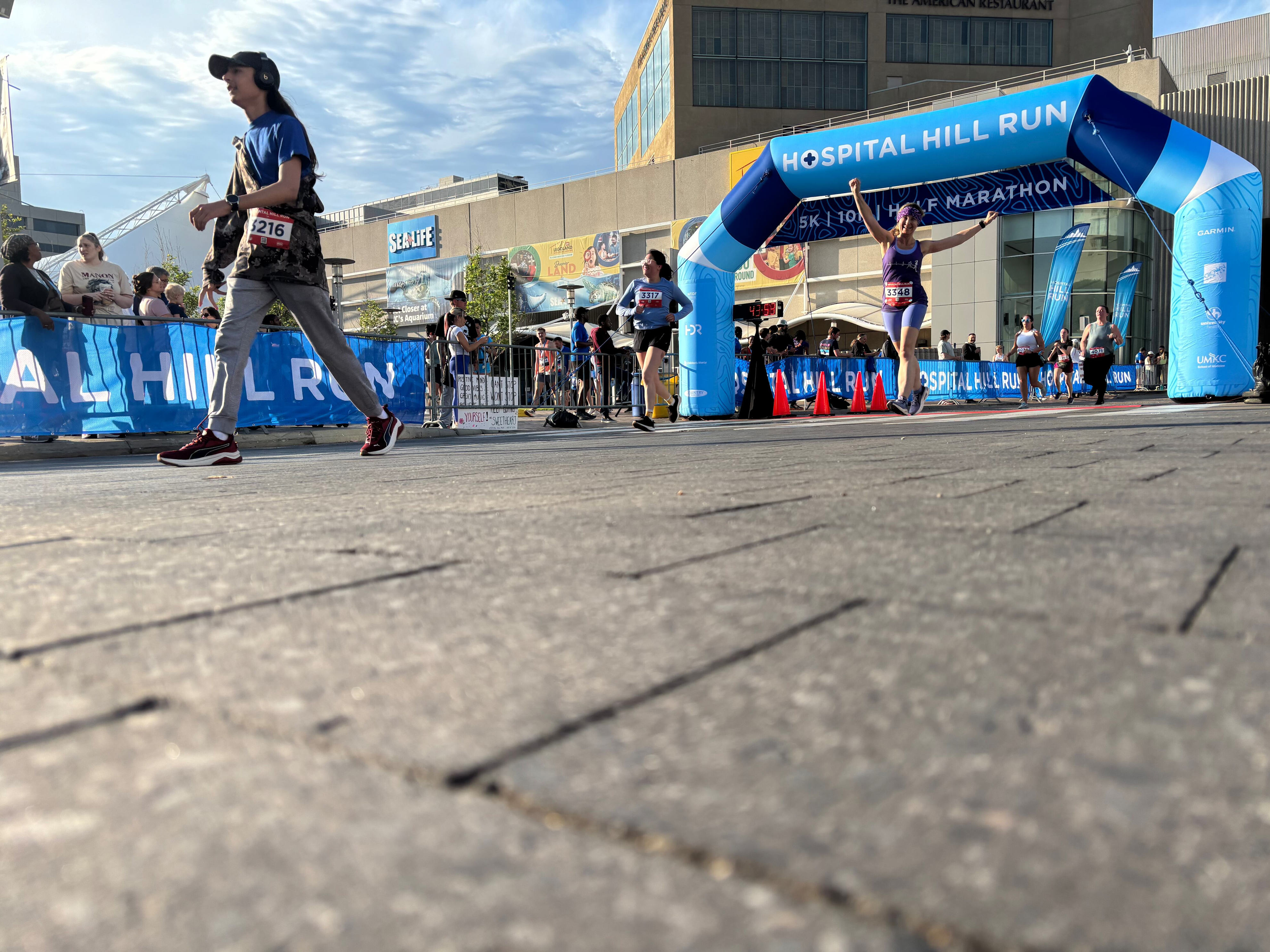 Hundreds line up to raise money for Children’s Mercy with the 53rd ...