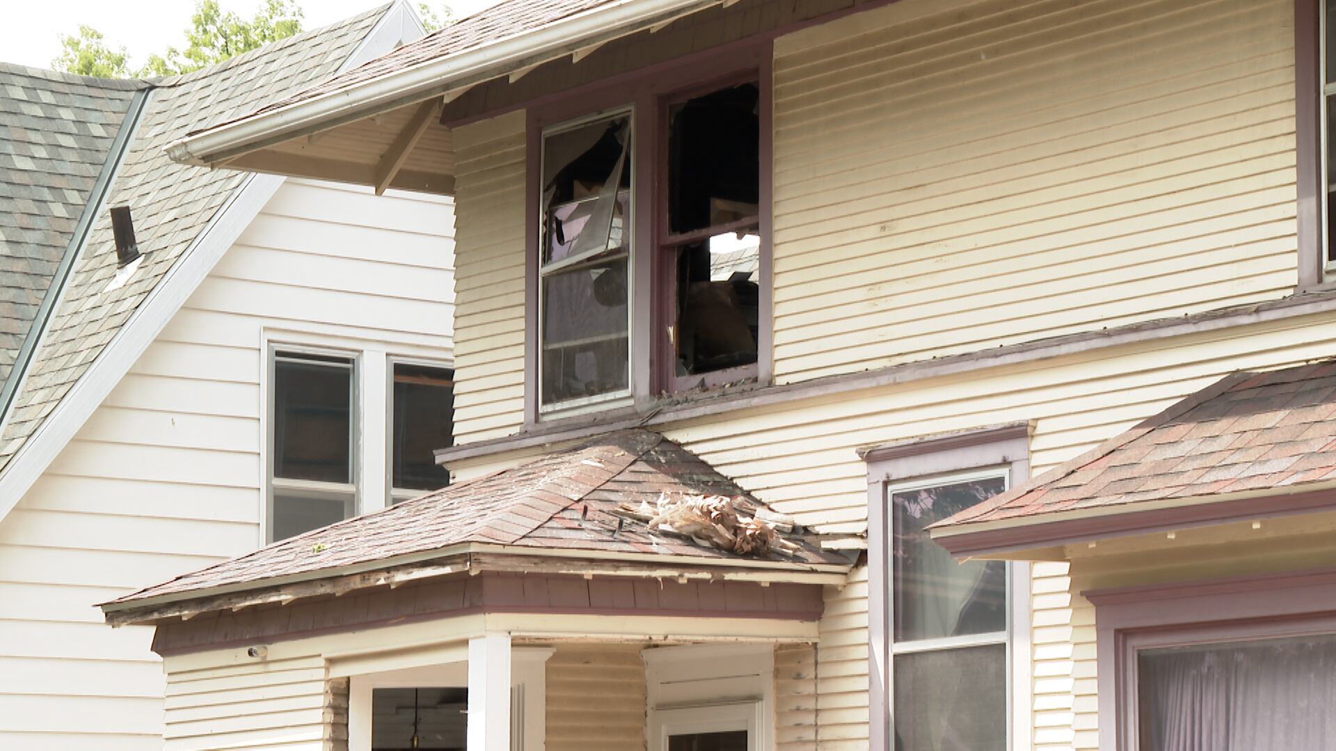 Red Oak residents clean up storm damage as more severe weather expected