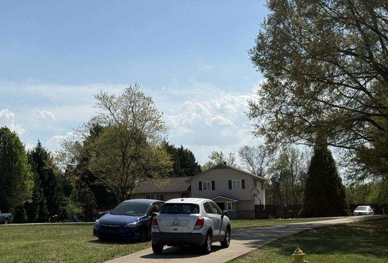 Teenager arrested in fatal Charlotte pool party shooting, police say
