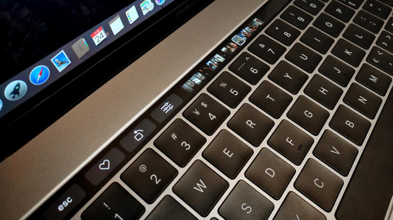 14 of Apple's biggest design disasters of all time
