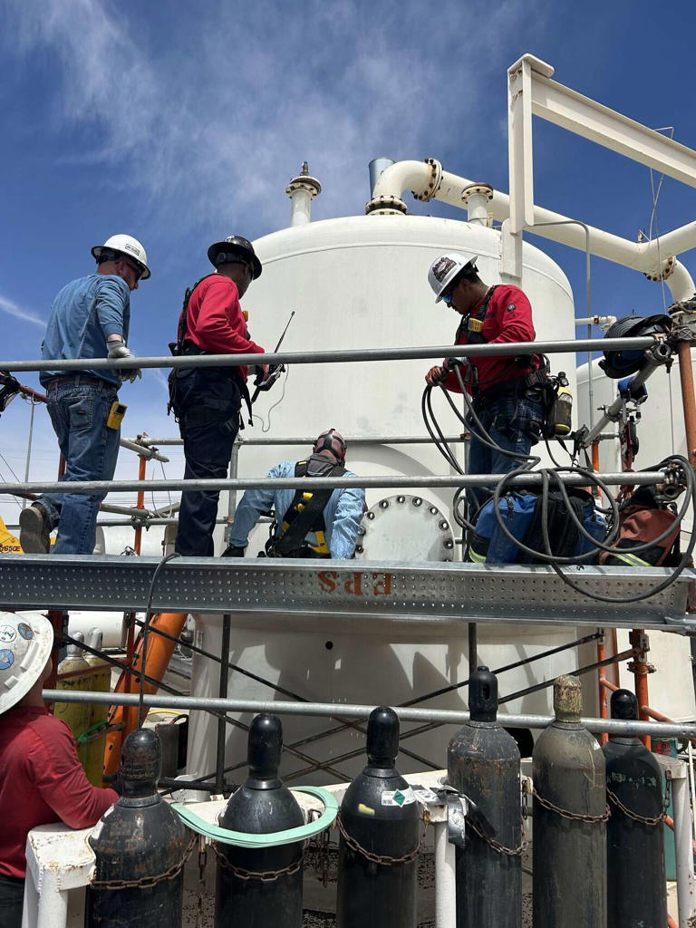 West Texas oilfield safety crews prepare workers for confined spaces