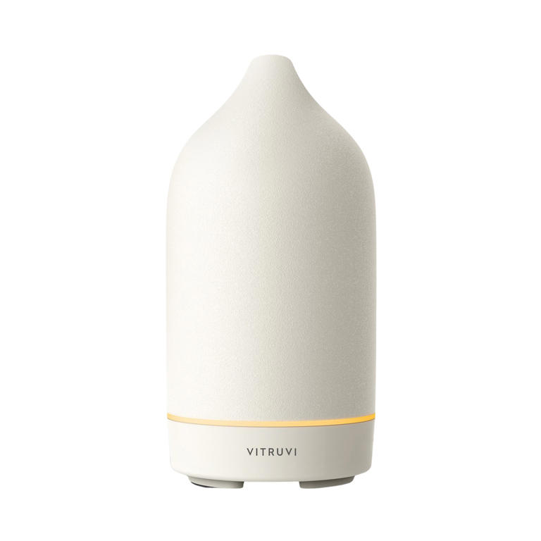 Stylish botanical minimalism is the summer home fragrance trend that's ...