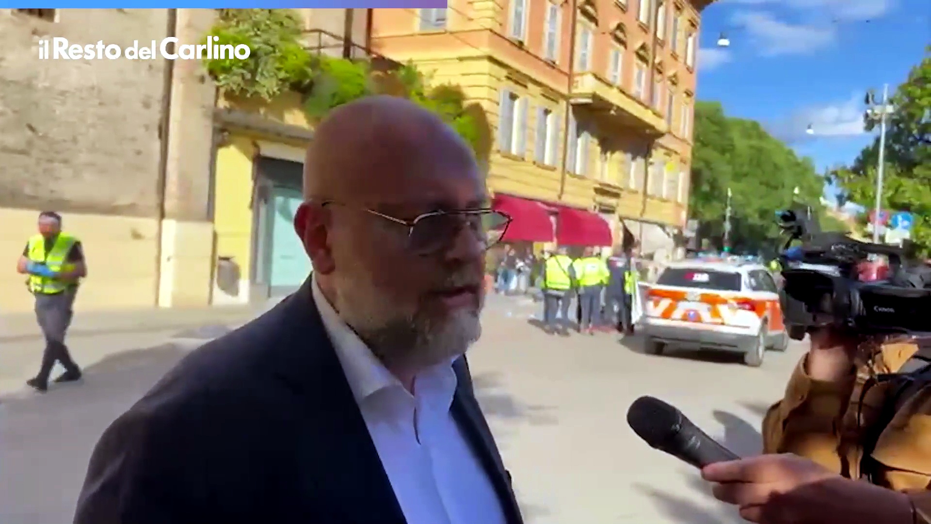 Il sindaco di Modena: 