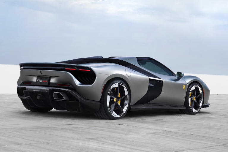 Latest Ferrari one-off revives non-hybrid V8 for one last ride