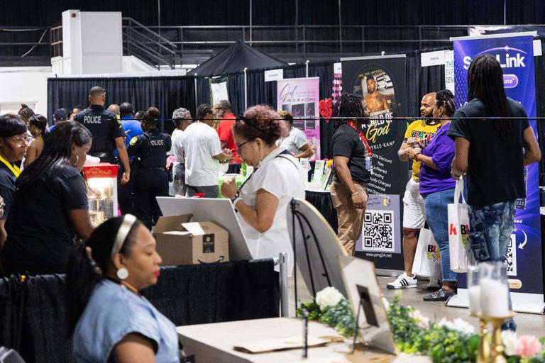 USC's Dawn Staley talks life philosophy, equal pay at Columbia Black Expo