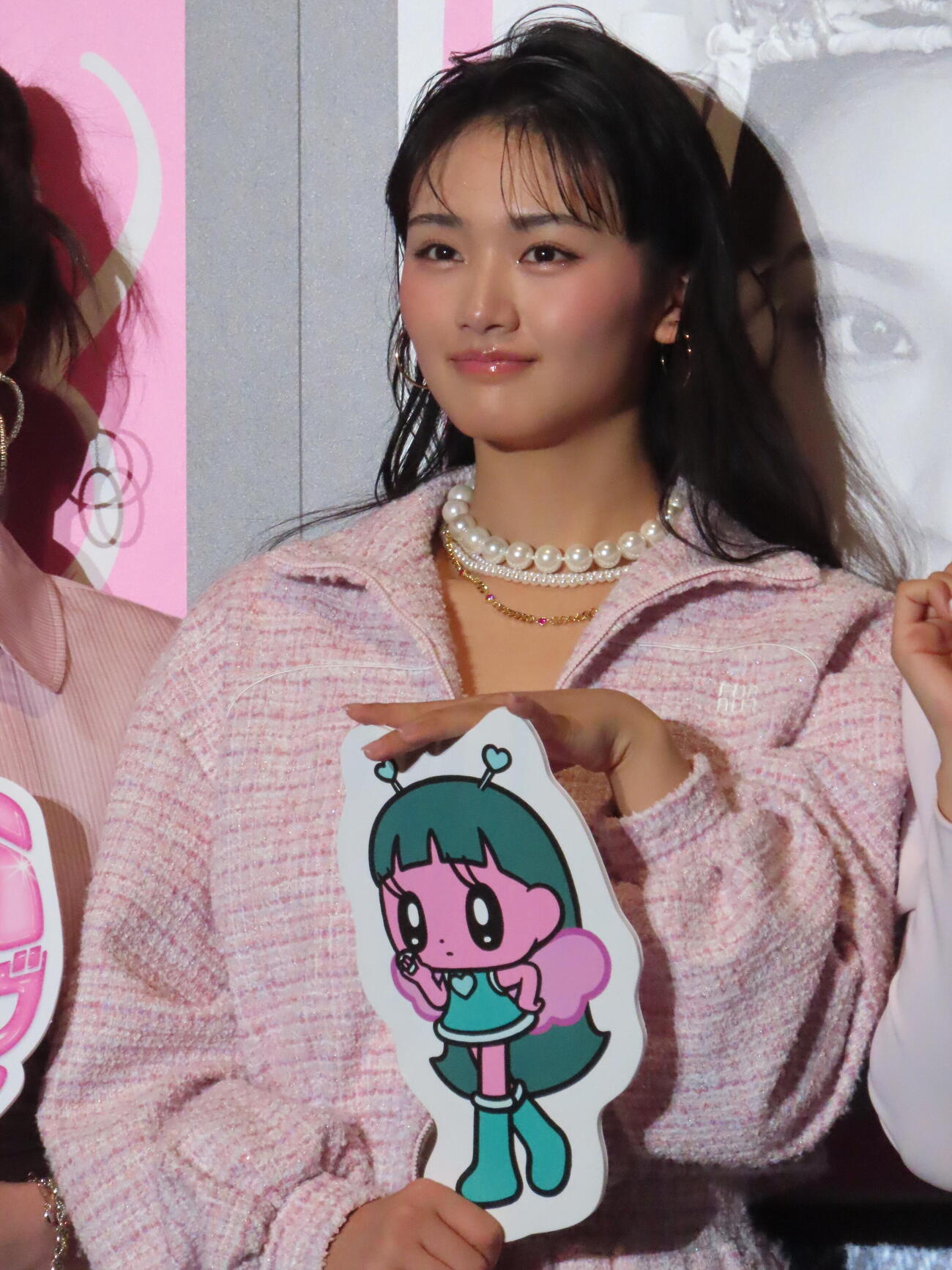 欅坂46 櫻坂46山﨑天 vivi night サインボール 櫻坂46山﨑天「かなりお金が吸い取られている感じ」20台所有の「ラブ