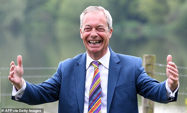 Farage's triumph as Streeting betrays Brexit: 'North doomed to Labour forever'