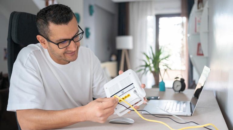 When to unplug and when to reset your router