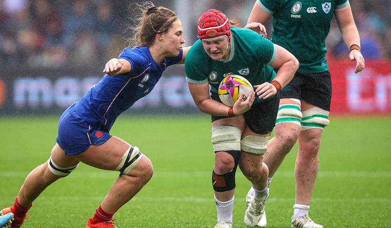 Ireland rugby star shares 'incredible' throwback snap in Aviva crowd