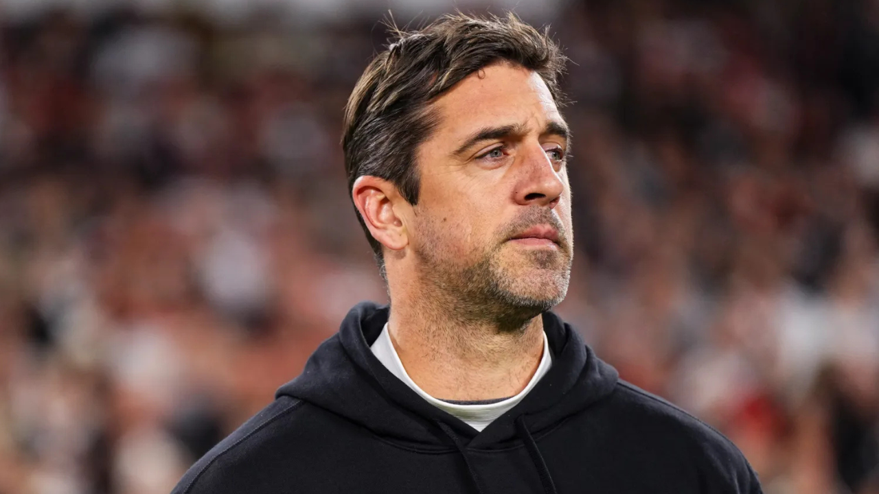Image for Fact check: Was Aaron Rodgers spotted posing with his wife after months of keeping her identity private amid his new contract with the Steelers?