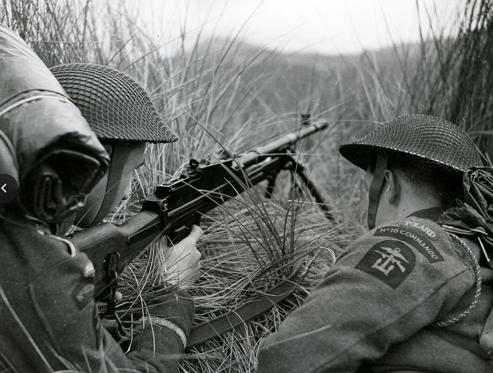 20 photos inside the life of a World War II commando