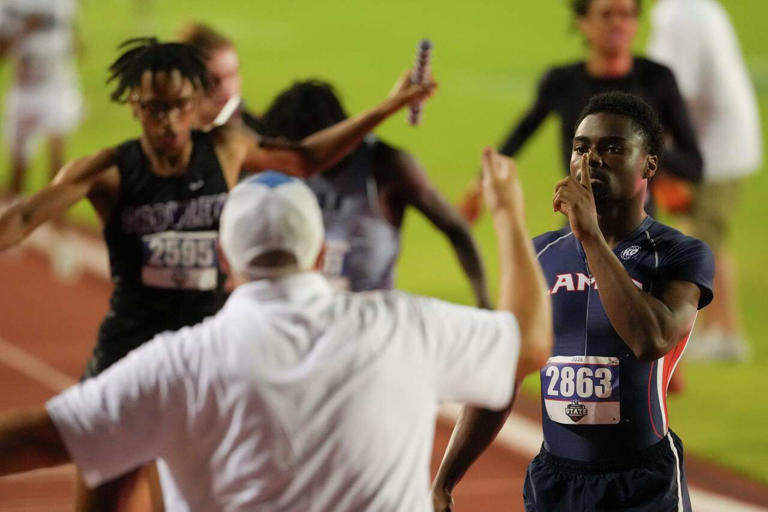 Blake Hamilton races to gold, helping Tompkins boys track team to Class ...