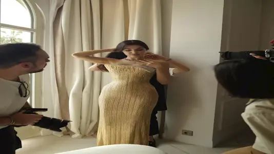 هاندا أرتشيل باللون لذهبي