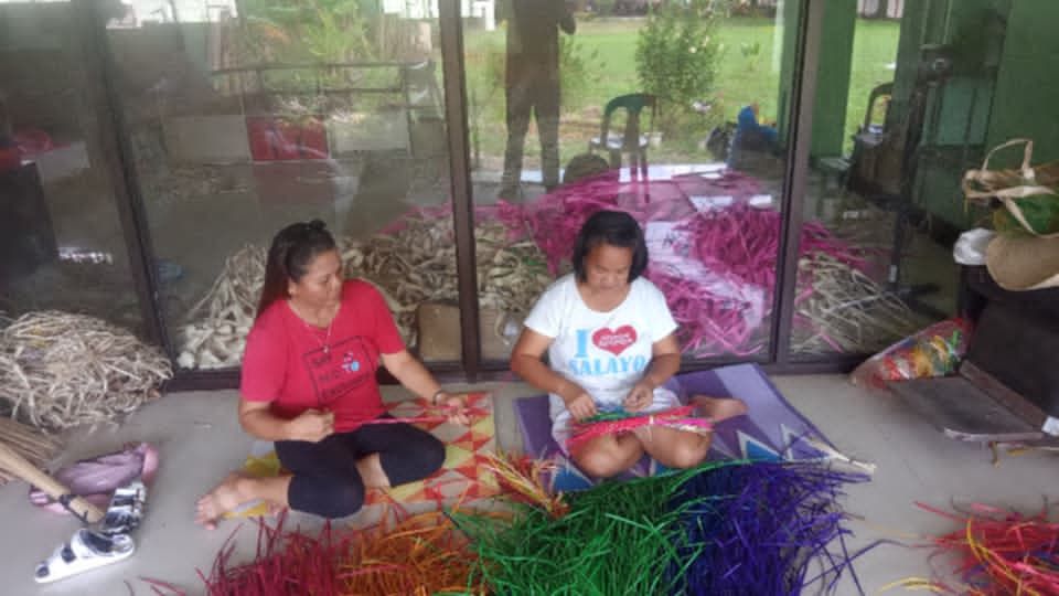 How buli weaving is kept alive and thriving in Sampaloc, Quezon