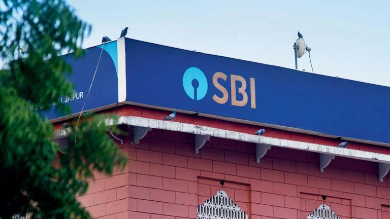 Nagpur consumer panel orders SBI to pay widow Rs 5 lakh despite 6-year ...