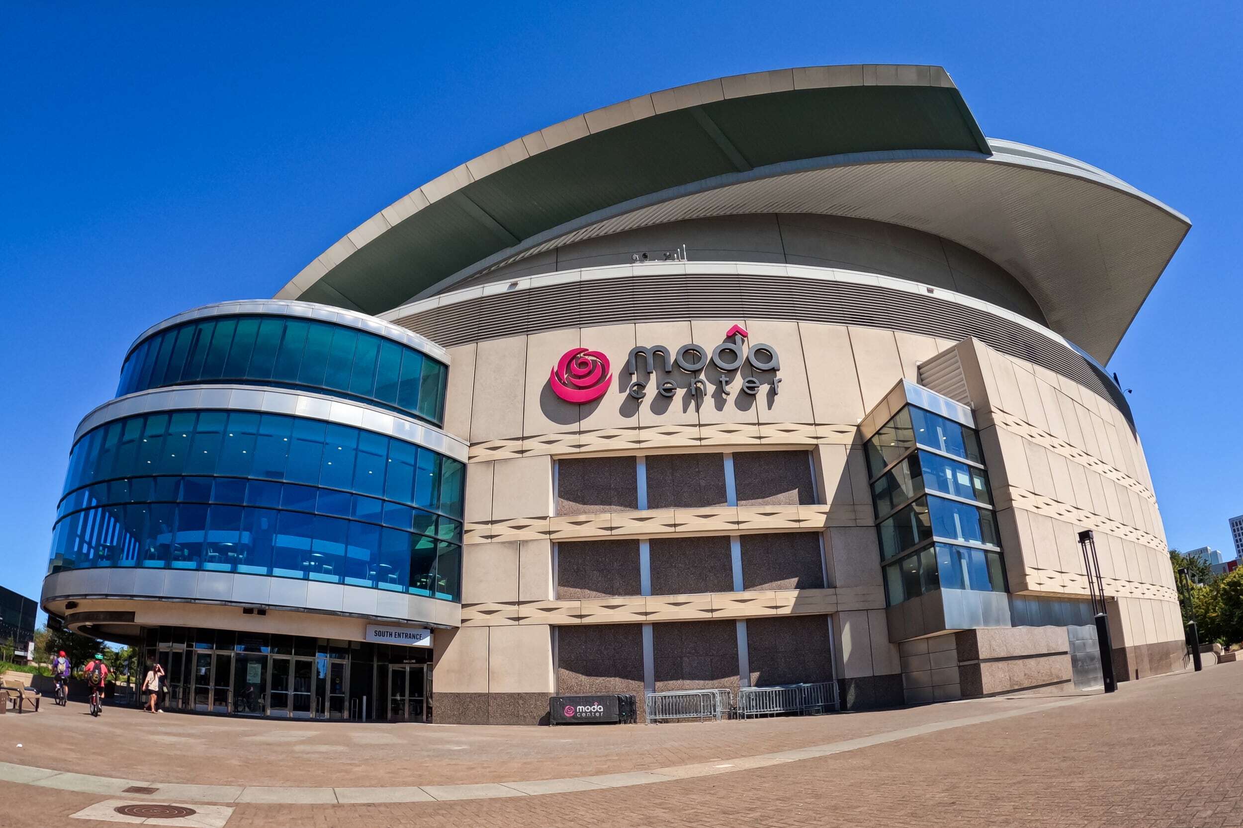 Editorial: Moda Center discussions need city leaders’ professionalism ...