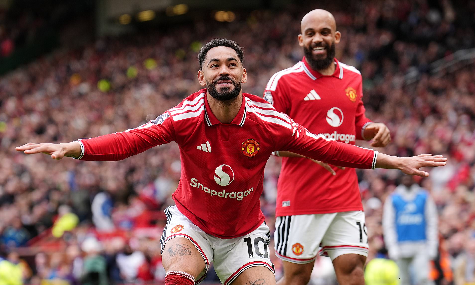 Man United 3-2 Nottm Forest: Carrick's men round off season in style