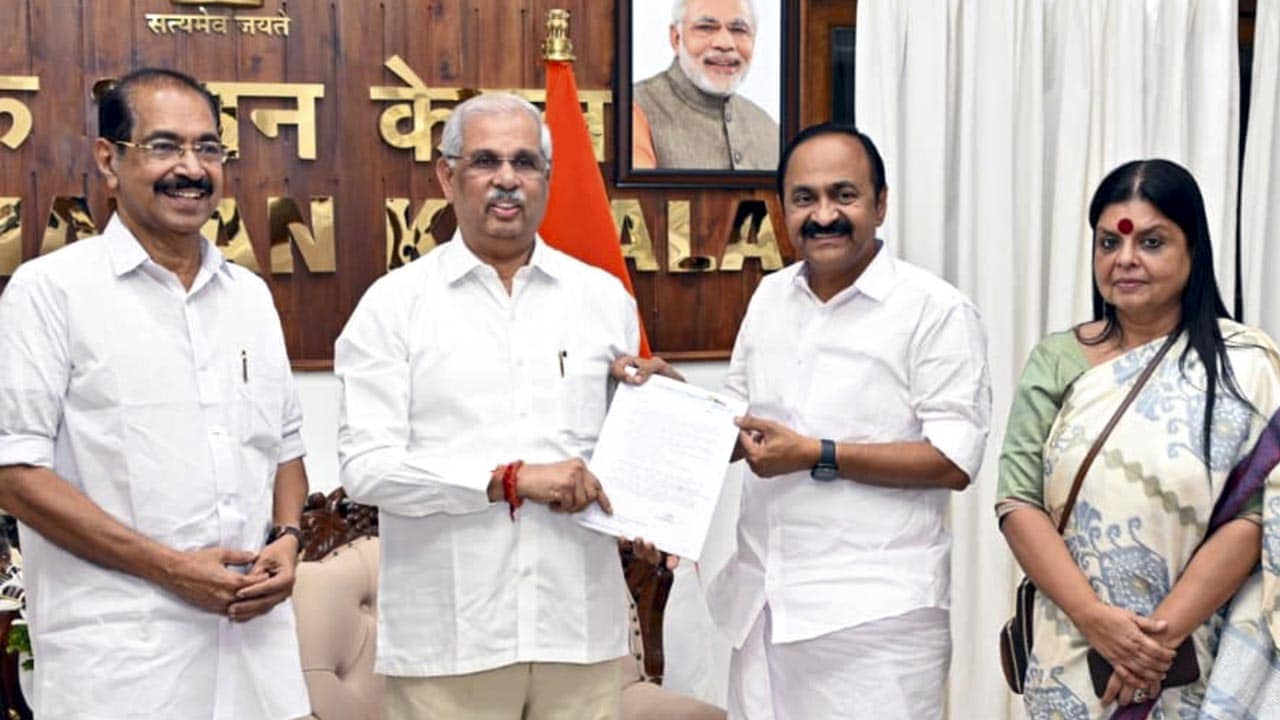Kerala chief minister, cabinet swearing-in tomorrow, 21 ministers to ...