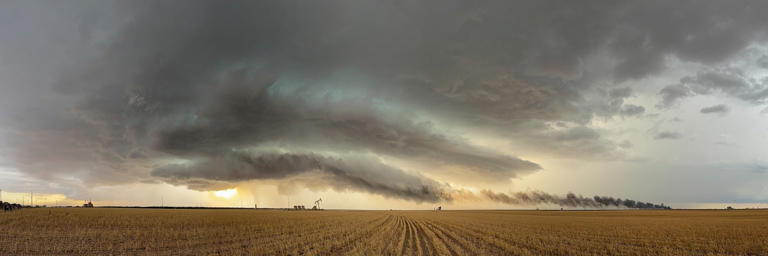 Plains and the Midwest bracing for more severe weather, possible tornadoes