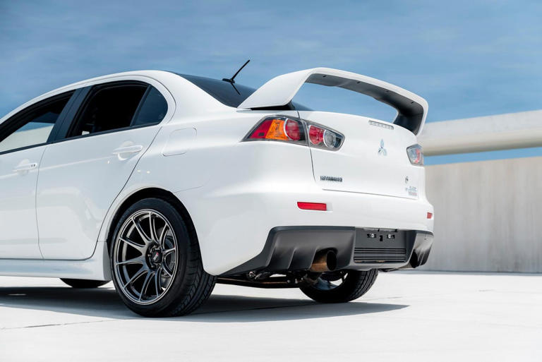 This final-year Mitsubishi Lancer Evo has how many miles?