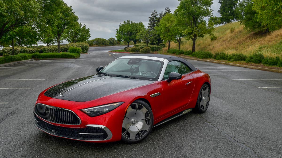 I drove a rare, $232k 2026 Mercedes-Maybach SL 680 for a week. Here's ...
