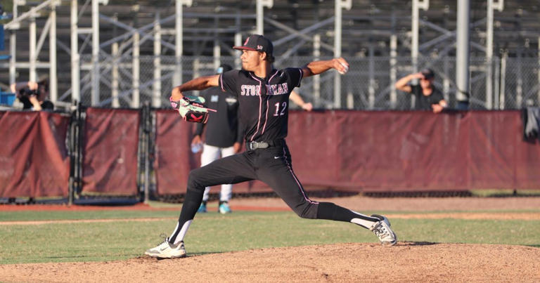 Miami commit Gio Rojas leads Stoneman Douglas past No. 1 Venice for ...