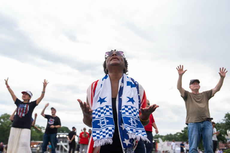 Live: ‘Rededicate 250’ brings Trump admin. to National Mall for prayer ...