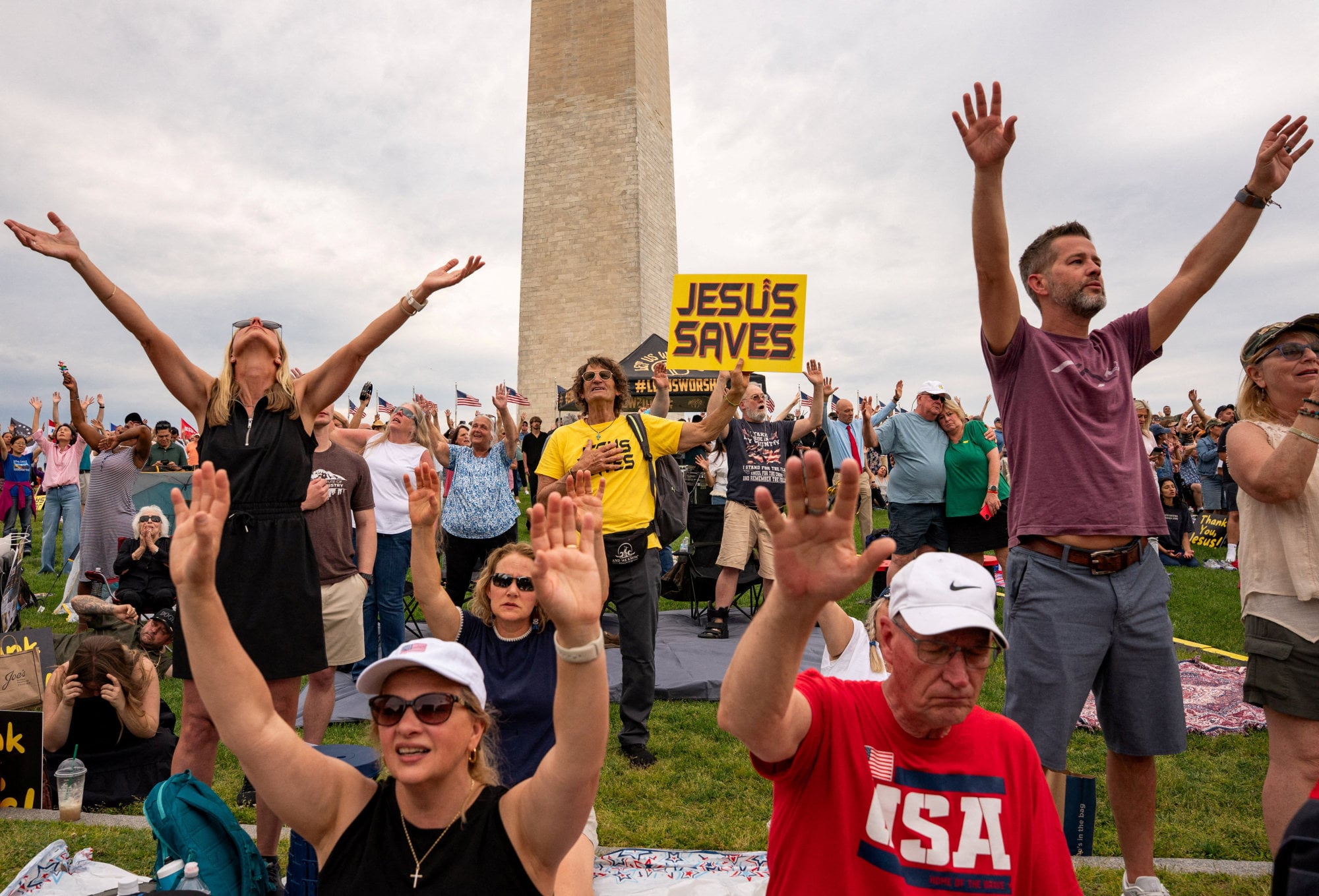 Trump-backed mass prayer rally draws thousands to Washington