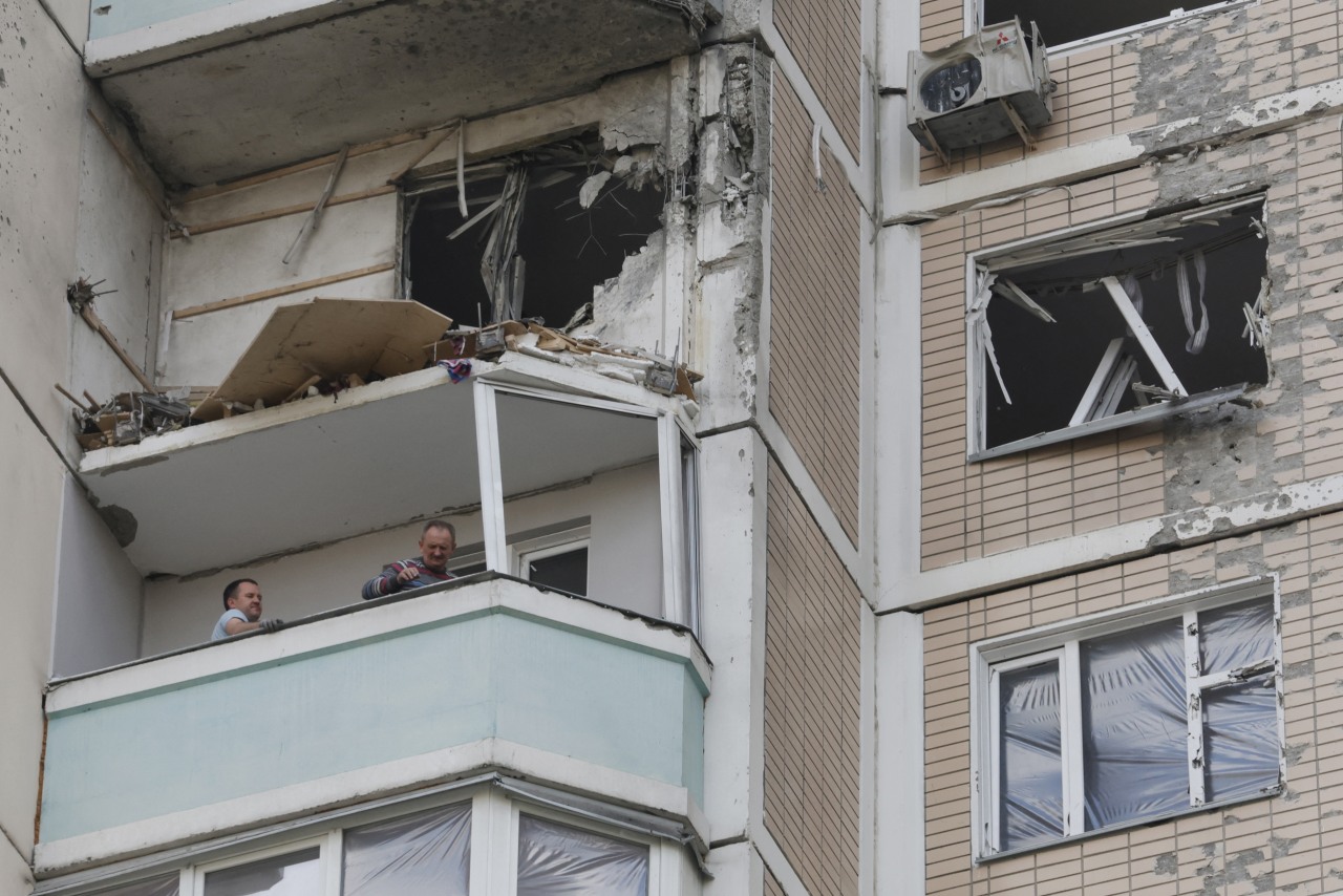 Ukraine increases pressure on Russia with biggest strikes on Moscow this year
