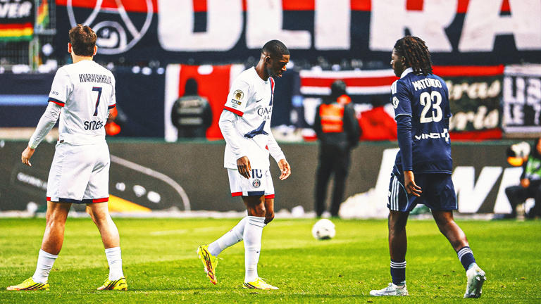 PSG's Ousmane Dembélé suffers leg injury ahead of Champions League final